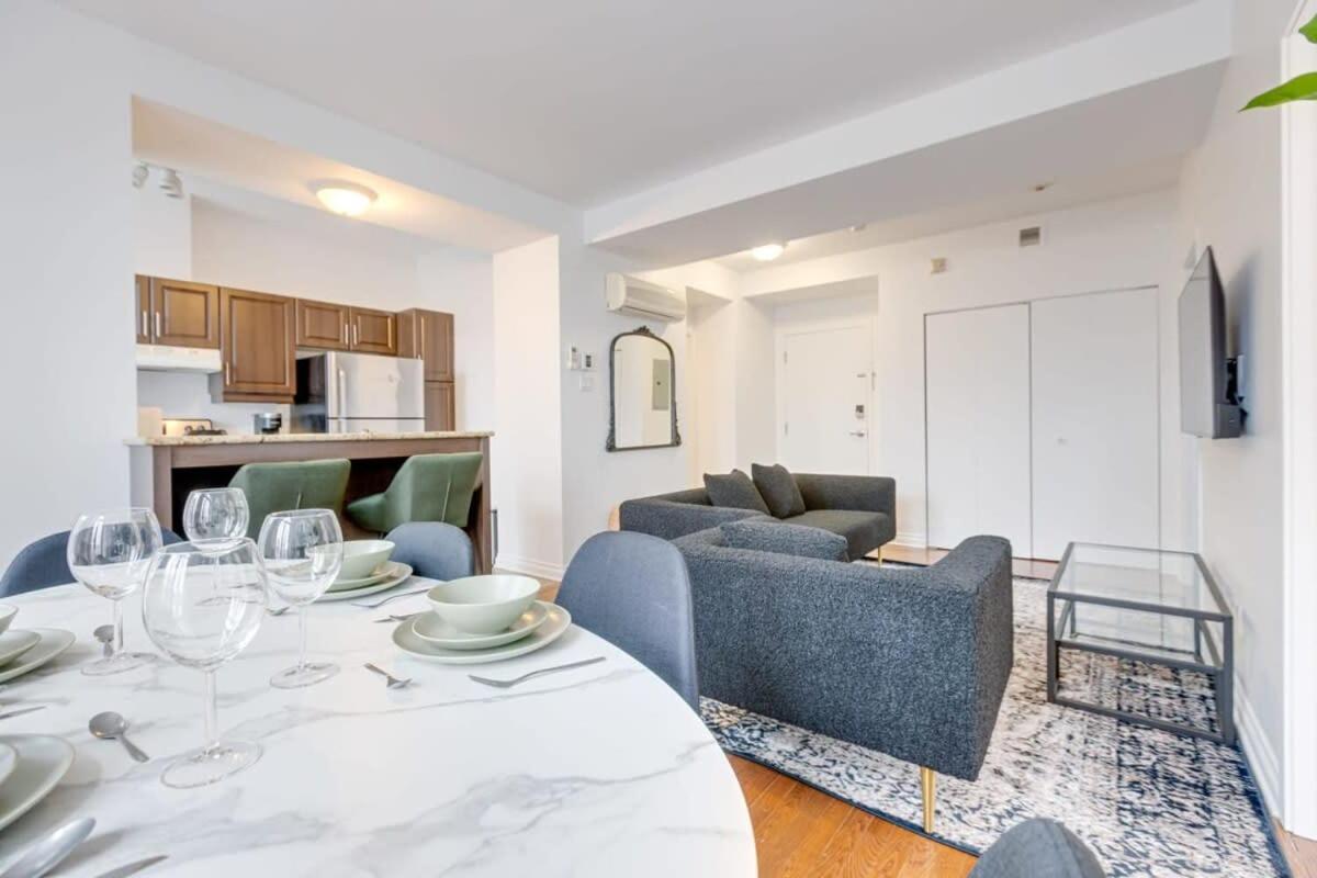 M11 Gorgeous Bright Corner 2Br In Heart Of Mtl Apartment Montreal Luaran gambar