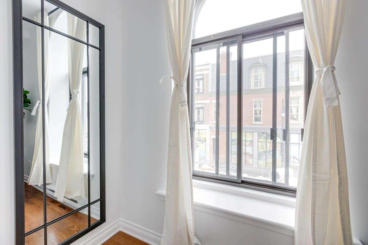 M11 Gorgeous Bright Corner 2Br In Heart Of Mtl Apartment Montreal Luaran gambar